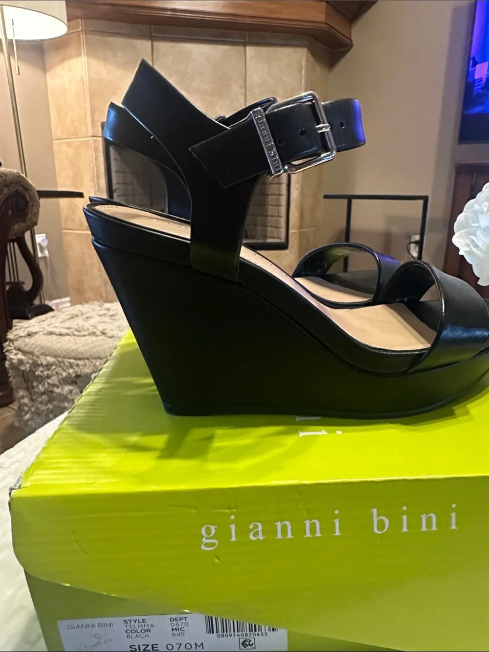Gianni Bini Black Platform Wedge Sandals with Ankle Buckle